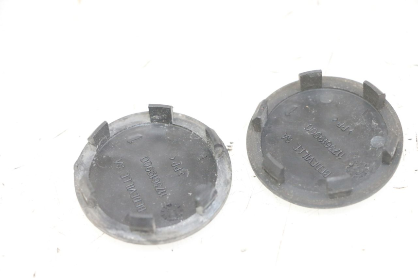 photo de CACHE ROUE PEUGEOT SPEEDFIGHT 2 LC 50 (2000 - 2009)