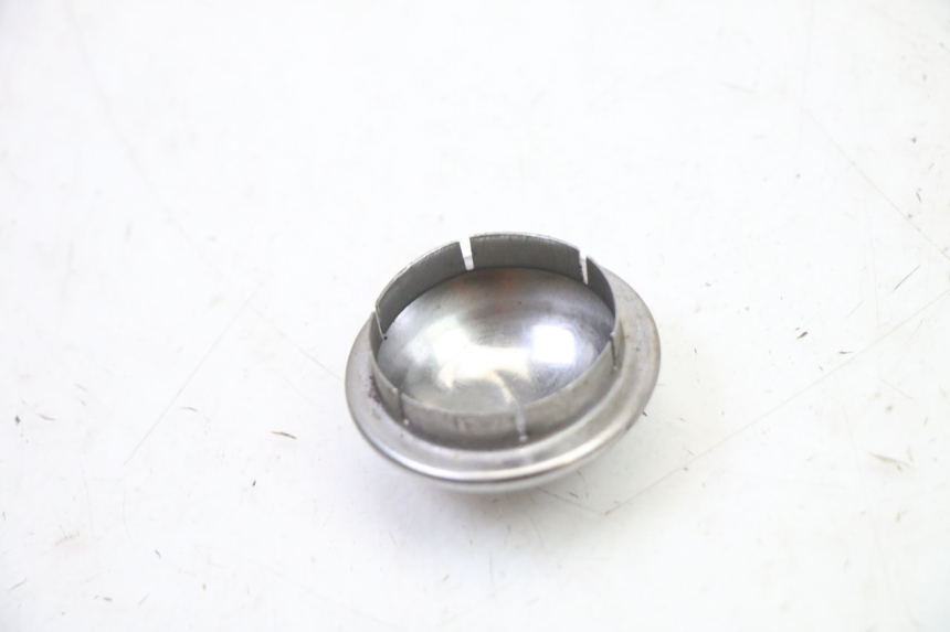 photo de CACHE ROUE PIAGGIO SUPER LX 125 (2000 - 2003)