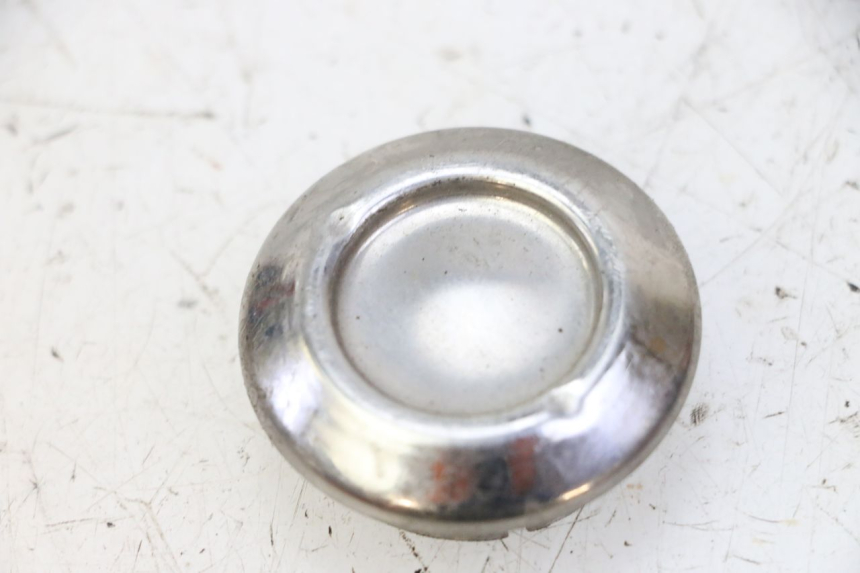 photo de CACHE ROUE PIAGGIO VESPA PRIMAVERA 2T 50 (2013 - 2018)