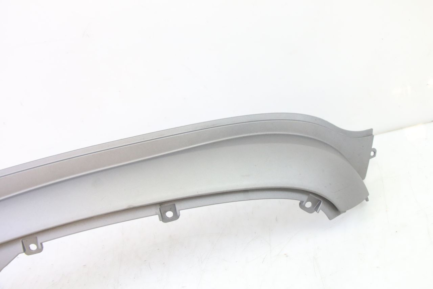 photo de CACHE SOUS SELLE DROIT SYM FIDDLE 3 III 125 (2014 - 2020) - Zoom état d’usage