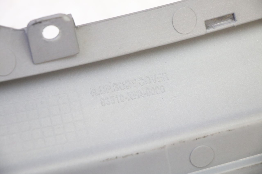 photo de CACHE SOUS SELLE DROIT SYM FIDDLE 3 III 125 (2014 - 2020) - État de surface