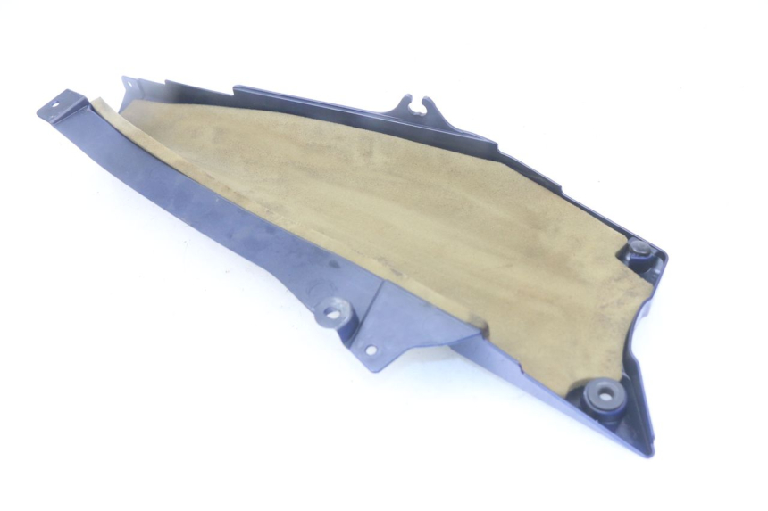photo de CACHE SOUS SELLE DROIT YAMAHA FJR ABS 1300 (2016 - 2020)