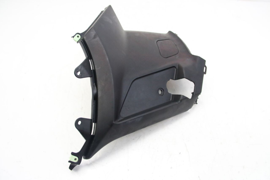 photo de CACHE SOUS SELLE DROIT PEUGEOT KISBEE 2T 50 (2018 - 2022)