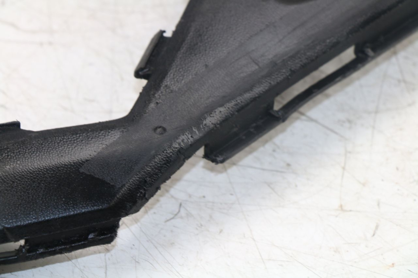 photo de CACHE SOUS SELLE DROIT KYMCO AGILITY RS 4T 50 (2009 - 2013)