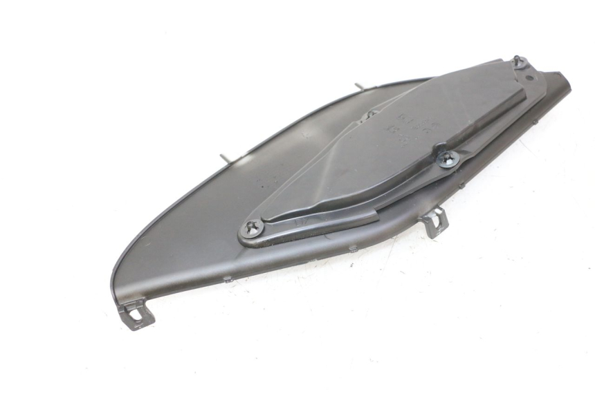 photo de CACHE SOUS SELLE DROIT PIAGGIO MP3 HPE 310 (2024 - 2025)