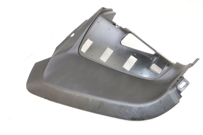 photo de CACHE SOUS SELLE DROIT YAMAHA NEO'S CORE 1 (2022 - 2026) - Focus structure