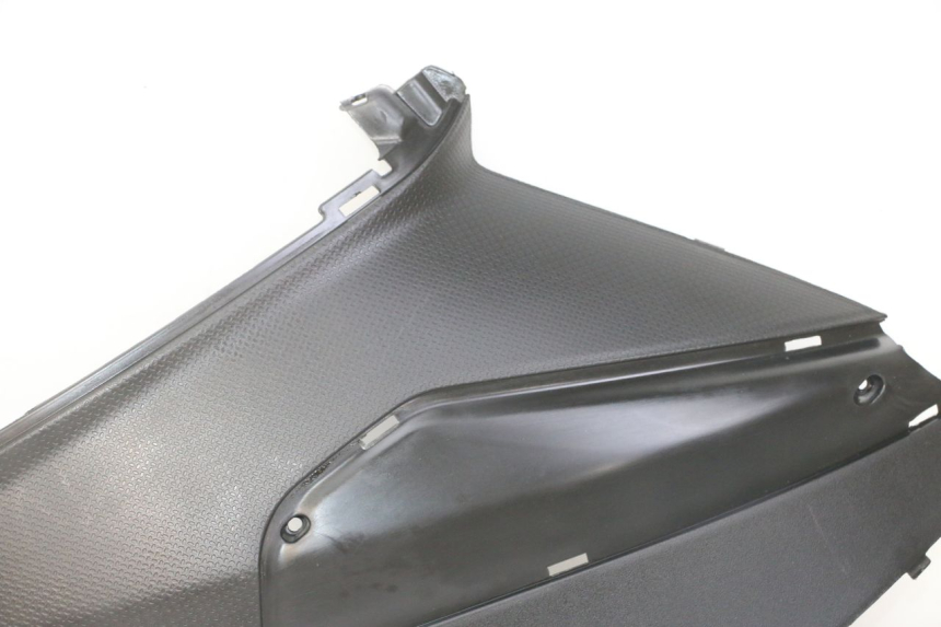 photo de CACHE SOUS SELLE DROIT PIAGGIO NRG POWER PUREJET 50 (2018 - 2021)