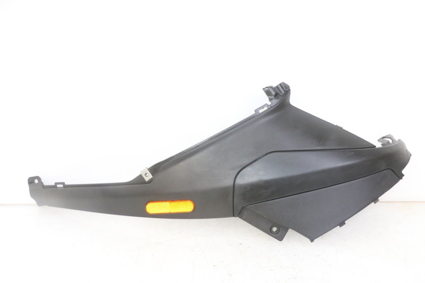 photo de CACHE SOUS SELLE DROIT PIAGGIO NRG POWER PUREJET 50 (2018 - 2021)