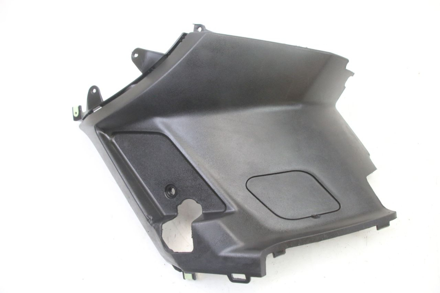photo de CACHE SOUS SELLE DROIT PEUGEOT STREETZONE I 2T 50 (2018 - 2020)