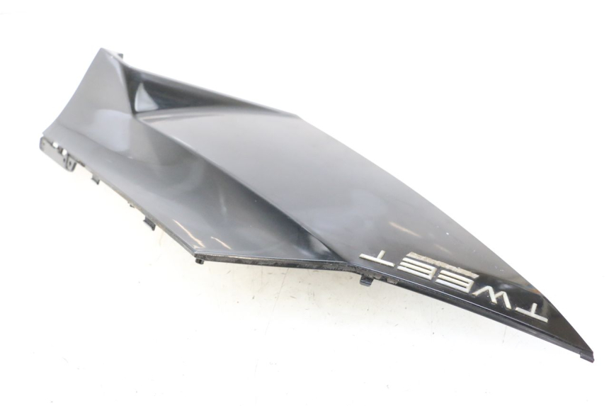 photo de CACHE SOUS SELLE DROIT PEUGEOT TWEET 4T 50 (2023 - 2025)