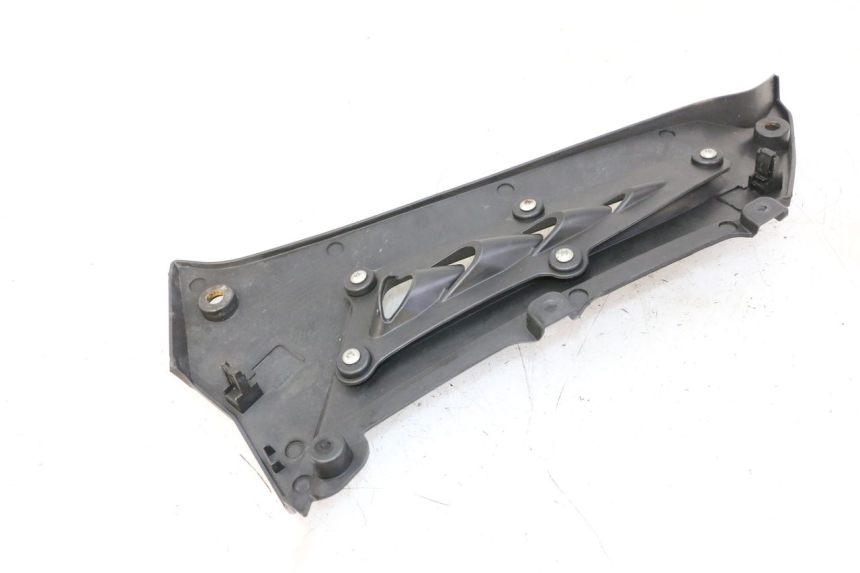 photo de CACHE SOUS SELLE DROIT MAG POWER R-STREET 50 (2016 - 2025)