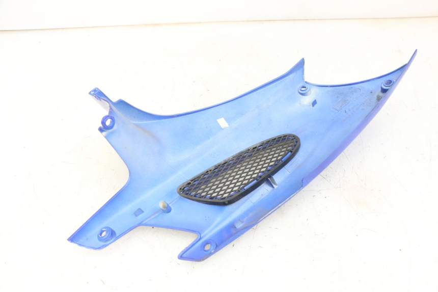 photo de CACHE SOUS SELLE DROIT PEUGEOT SPEEDFIGHT 2 LC 50 (2000 - 2009)