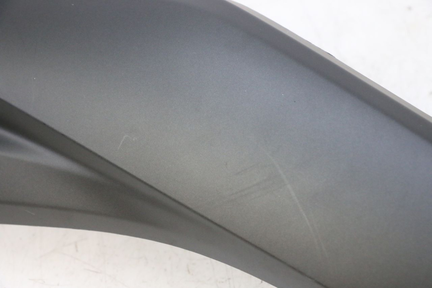 photo de CACHE SOUS SELLE DROIT YAMAHA XMAX X-MAX 125 (2021 - 2025)