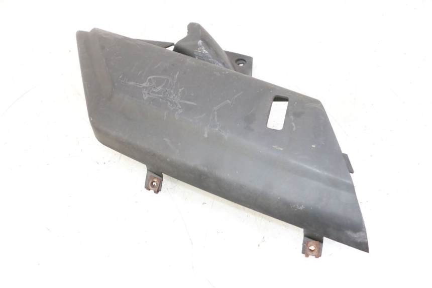 photo de CACHE SOUS SELLE DROIT YAMAHA X-MAX XMAX 250 (2006 - 2009)