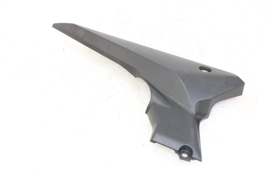photo de CACHE SOUS SELLE DROIT YAMAHA XJ6 ABS 600 (2008 - 2016)