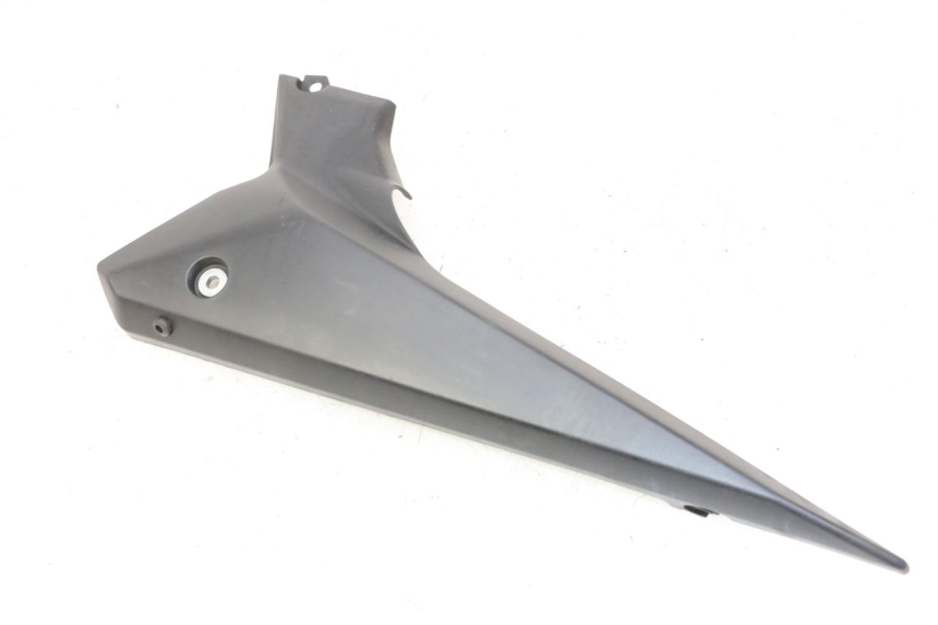 photo de CACHE SOUS SELLE DROIT YAMAHA XJ6 ABS 600 (2008 - 2016)