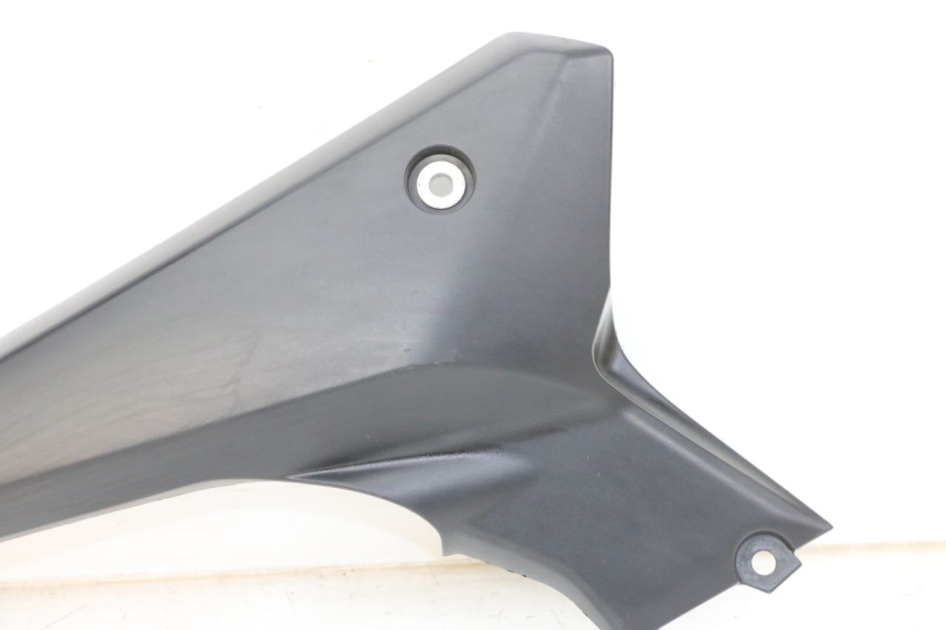 photo de CACHE SOUS SELLE DROIT YAMAHA XJ6 ABS 600 (2008 - 2016)