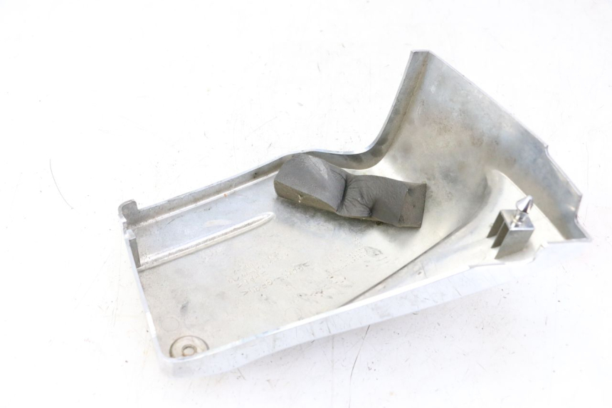 photo de CACHE SOUS SELLE DROIT YAMAHA XVS DRAG STAR DRAGSTAR 650 (1997 - 2007)
