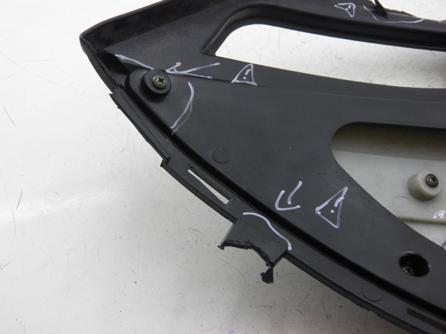 photo de CACHE SOUS SELLE DROIT YAMASAKI YM50QT-N3 RETRO 50 (2012 - 2014) - Autre angle de vue