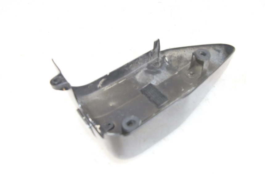 photo de CACHE SOUS SELLE GAUCHE HONDA CA REBEL 125 (1995 - 2001)