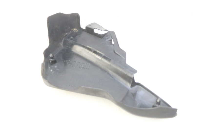 photo de CACHE SOUS SELLE GAUCHE HONDA CBF 500 (2004 - 2007)