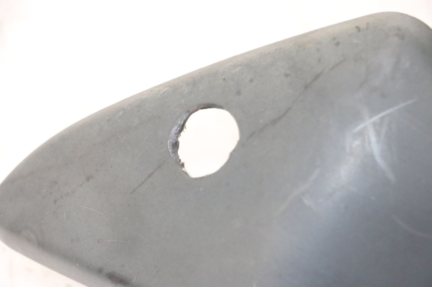 photo de CACHE SOUS SELLE GAUCHE HONDA CBF 500 (2004 - 2007)