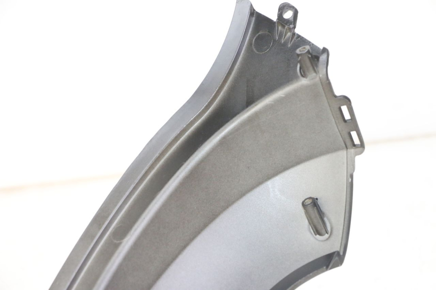 photo de CACHE SOUS SELLE GAUCHE SYM FIDDLE 3 III 50 (2014 - 2020)