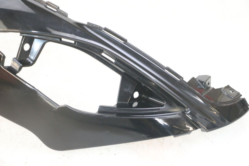 photo de CACHE SOUS SELLE GAUCHE SYM FIDDLE 3 III 50 (2014 - 2020)