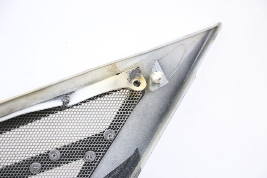 photo de CACHE SOUS SELLE GAUCHE YAMAHA FJ 36Y 1100 (1984 - 1985)