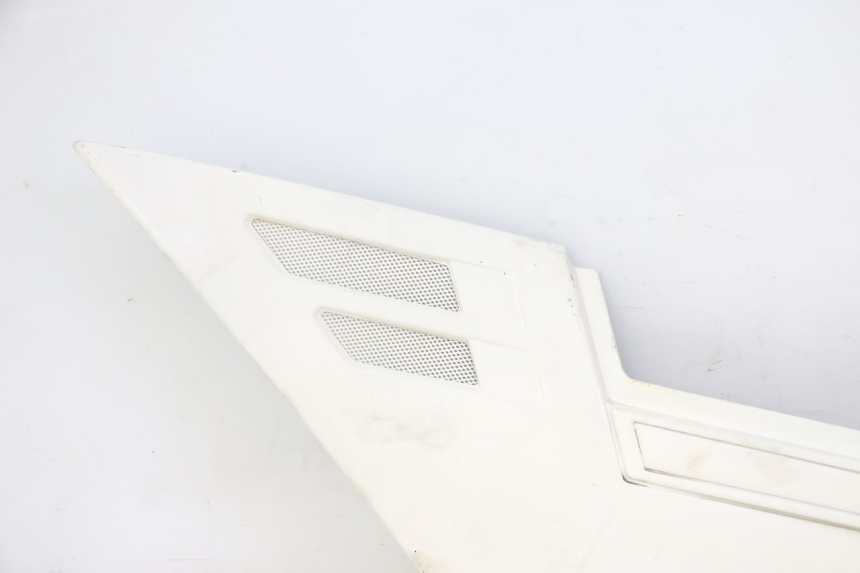 photo de CACHE SOUS SELLE GAUCHE YAMAHA FJ 36Y 1100 (1984 - 1985)