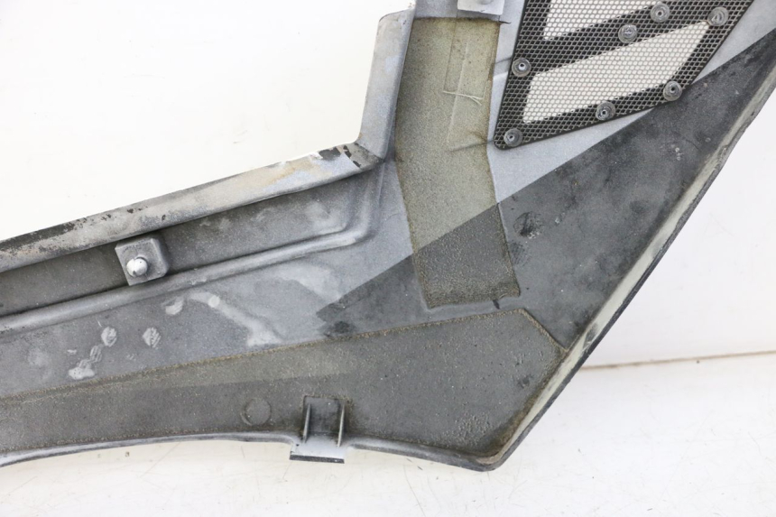 photo de CACHE SOUS SELLE GAUCHE YAMAHA FJ 36Y 1100 (1984 - 1985)