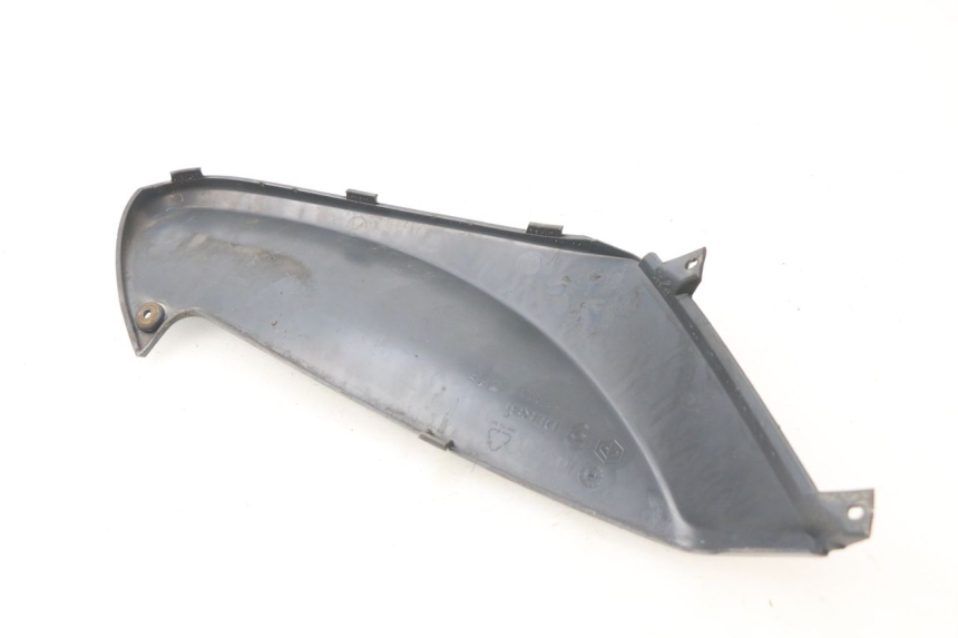 photo de CACHE SOUS SELLE GAUCHE PIAGGIO FLY 125 (2005 - 2012)