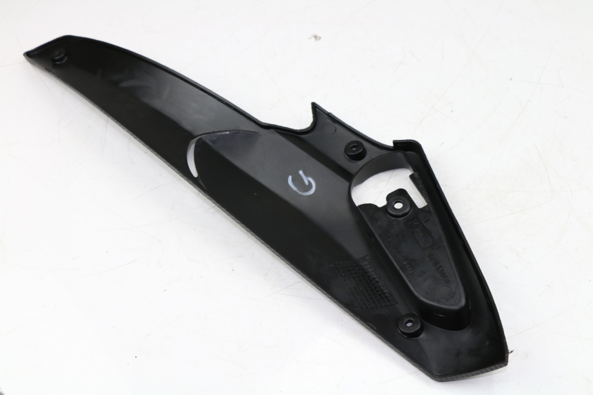 photo de CACHE SOUS SELLE GAUCHE GILERA RUNNER SP 50 (2009 - 2017)