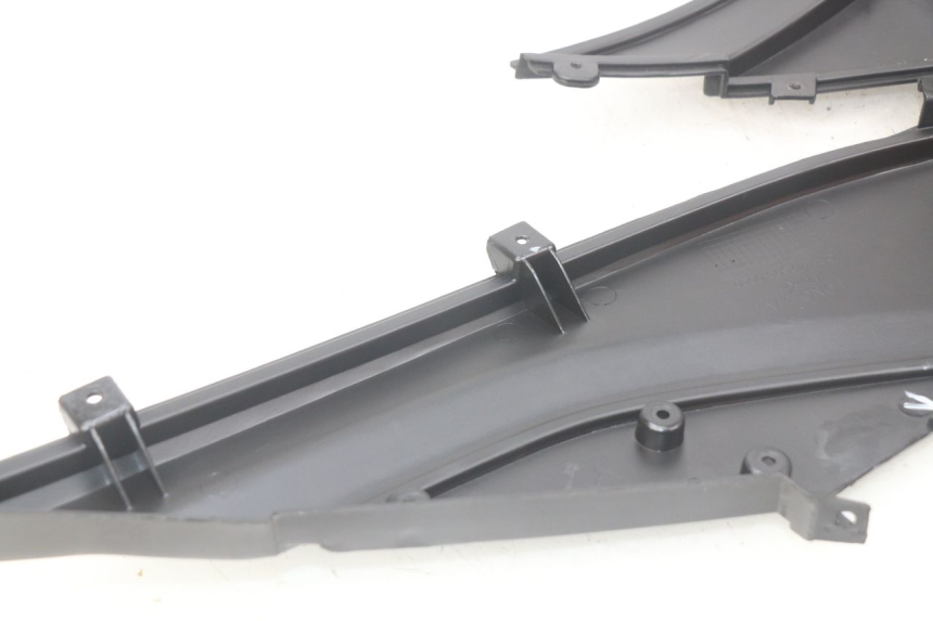 photo de CACHE SOUS SELLE GAUCHE TNT MOTOR GRIDO 2T 50 (2010 - 2019)