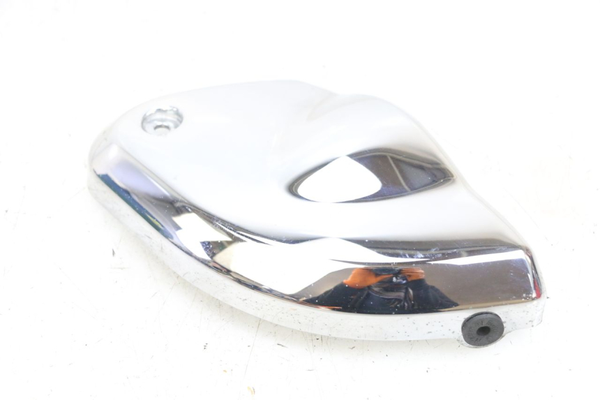 photo de CACHE SOUS SELLE GAUCHE SUZUKI GSF N BANDIT 600 (1996 - 1999) - Points de fixation