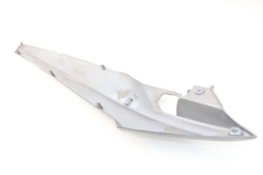 photo de CACHE SOUS SELLE GAUCHE SYM GTS EFI ABS 125 (2012 - 2016)