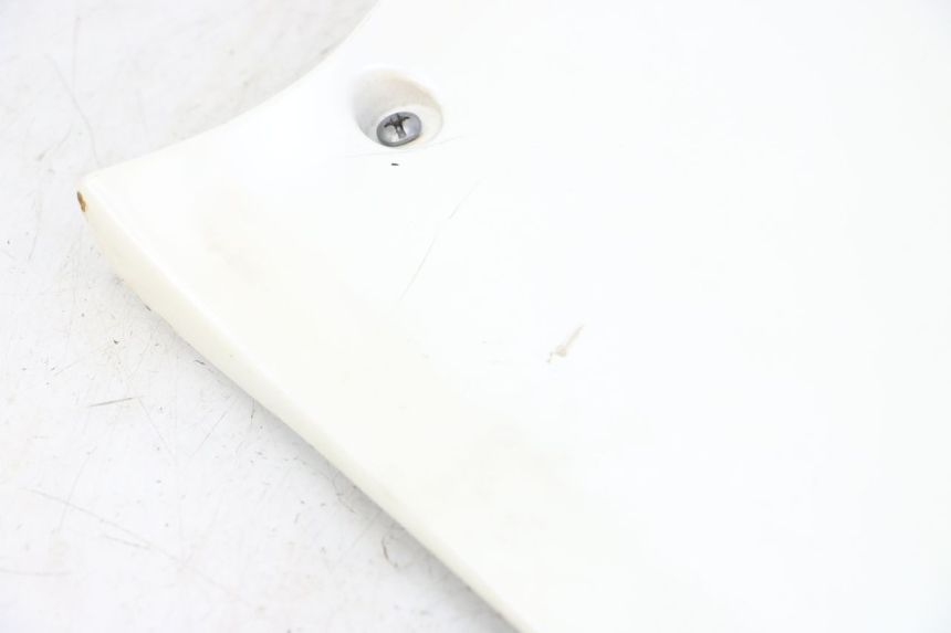 photo de CACHE SOUS SELLE GAUCHE HONDA CBR F 1000 (1993 - 1996)