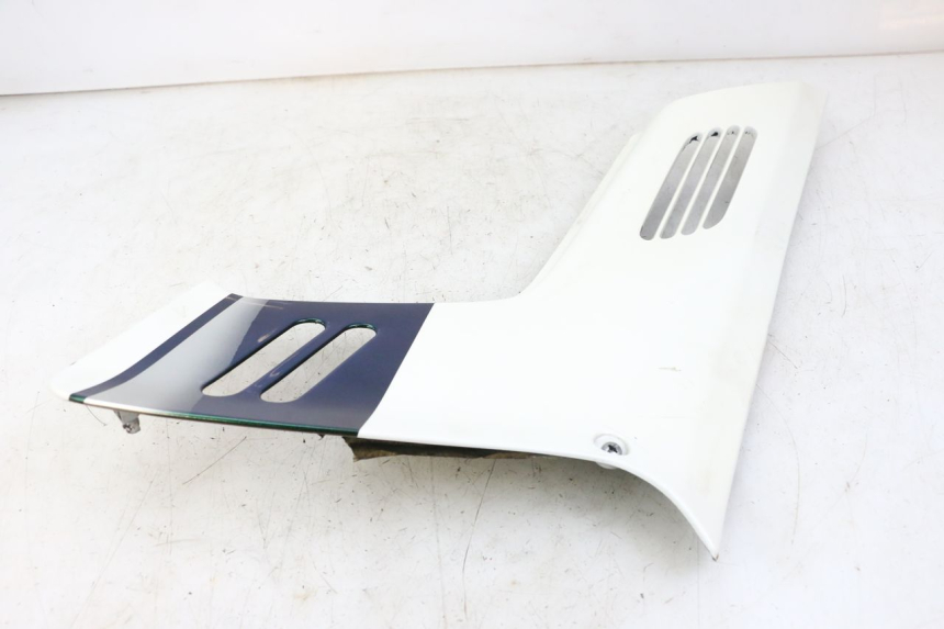 photo de CACHE SOUS SELLE GAUCHE HONDA CBR F 1000 (1993 - 1996)
