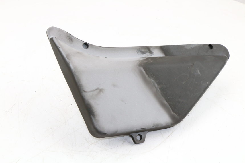 photo de CACHE SOUS SELLE GAUCHE HONDA CLR CITYFLY 125 (1998 - 2003)