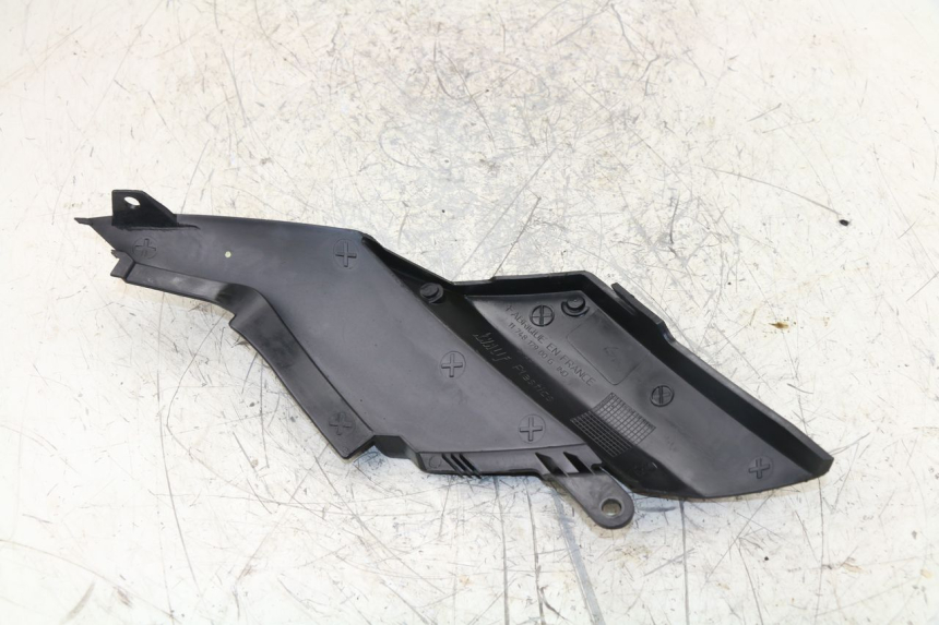 photo de CACHE SOUS SELLE GAUCHE PEUGEOT JET FORCE TSDI 50 (2003 - 2009)