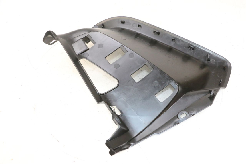 photo de CACHE SOUS SELLE GAUCHE YAMAHA NEO'S CORE 1 (2022 - 2026) - Vue d’ensemble