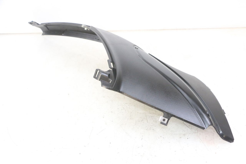 photo de CACHE SOUS SELLE GAUCHE PIAGGIO NRG POWER PUREJET 50 (2018 - 2021)