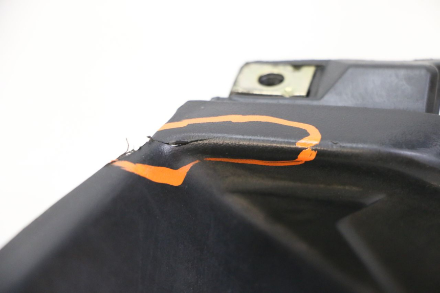 photo de CACHE SOUS SELLE GAUCHE SYM ORBIT III 3 4T 50 (2021 - 2025)