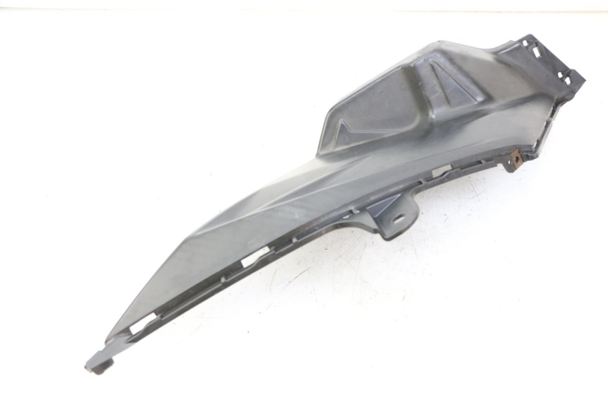 photo de CACHE SOUS SELLE GAUCHE SYM ORBIT III 3 4T 50 (2021 - 2025)