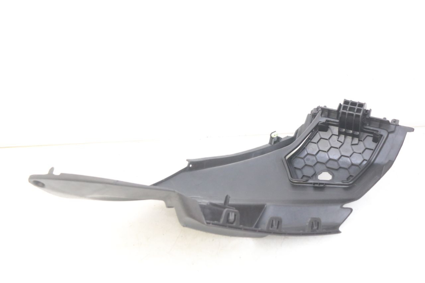 photo de CACHE SOUS SELLE GAUCHE PEUGEOT CITYSTAR 125 (2011 - 2017)