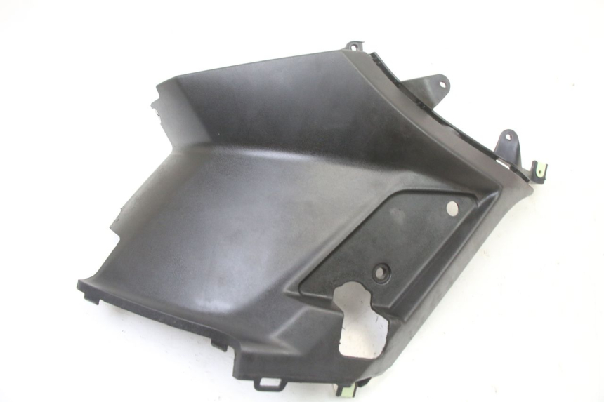 photo de CACHE SOUS SELLE GAUCHE PEUGEOT STREETZONE I 2T 50 (2018 - 2020)