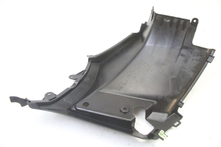 photo de CACHE SOUS SELLE GAUCHE PEUGEOT STREETZONE I 2T 50 (2018 - 2020)