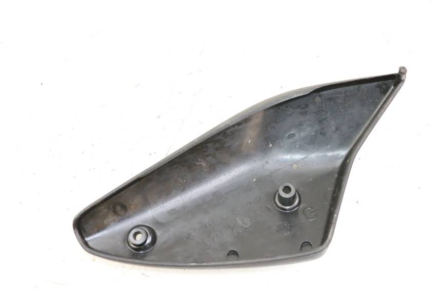 photo de CACHE SOUS SELLE GAUCHE PEUGEOT TKR TREKKER FURIOUS 50 (2005 - 2014)