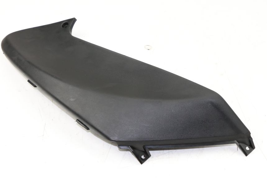 photo de CACHE SOUS SELLE GAUCHE PIAGGIO FLY 2T 50 (2004 - 2017)