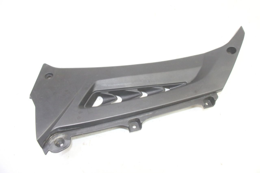 photo de CACHE SOUS SELLE GAUCHE MAG POWER R-STREET 50 (2016 - 2025)